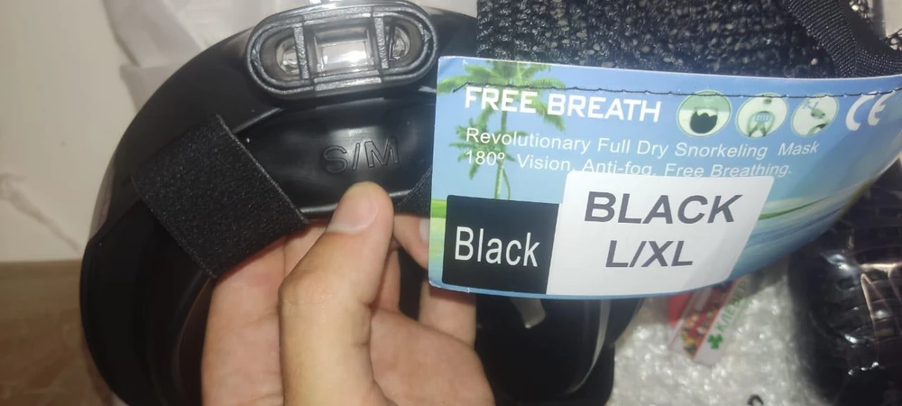 Обидно(
Мини подарок мужу
Размер заказали L/XL а пришол S/M
По этому возврат 
Хотя этикетка того размера , а по факту меньше пришел