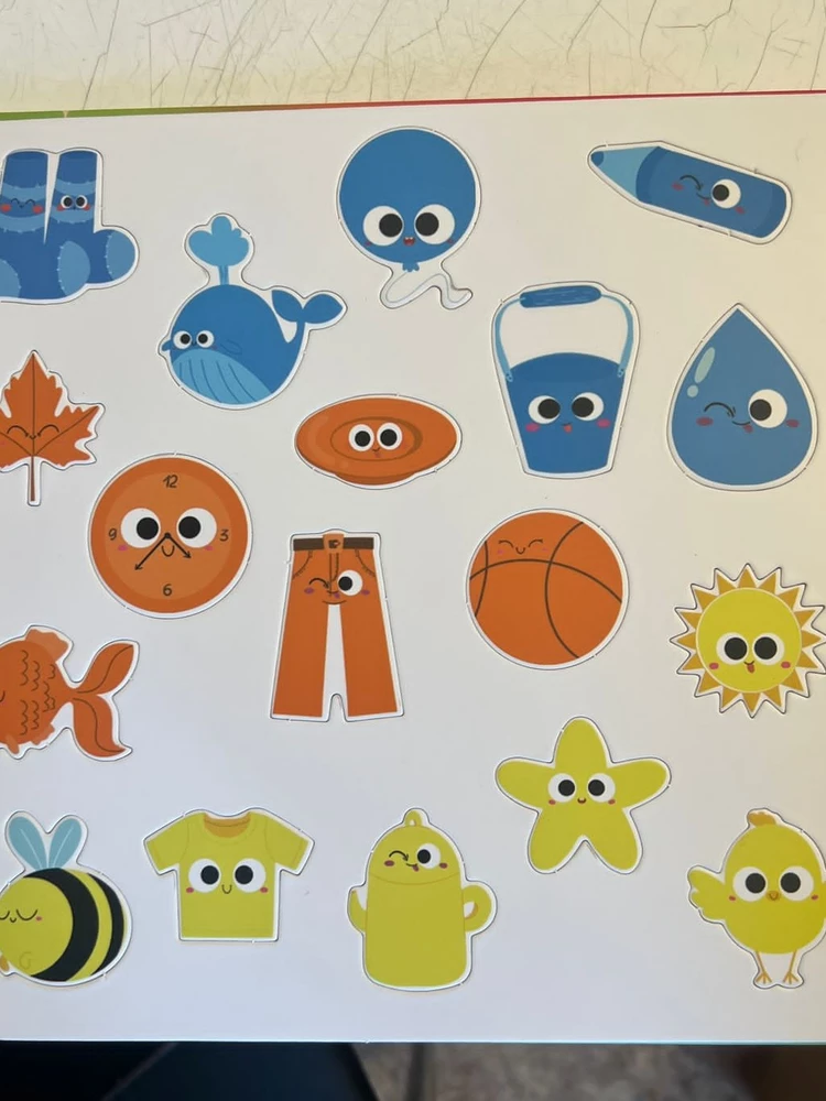 Игра супер, все цвета яркие, магниты качественные, ребенок доволен😊