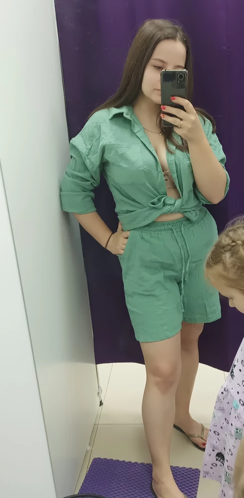 Классный костюм, но мне не понравилось как сидят шорты.