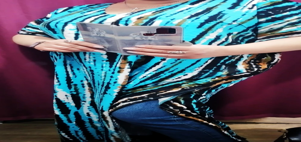 Лёгкое, платье-туника, на море в самый раз. Расцветка огонь