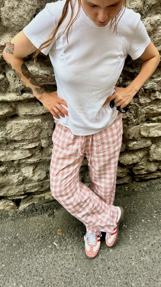 Штанишеры бомба ураган . Как из пинтерест. Хотела было шить, но некогда . Ткань отличная