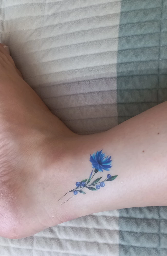 Очень круто. Смотрится ярко, держится долго. Спасибо огромное!!!