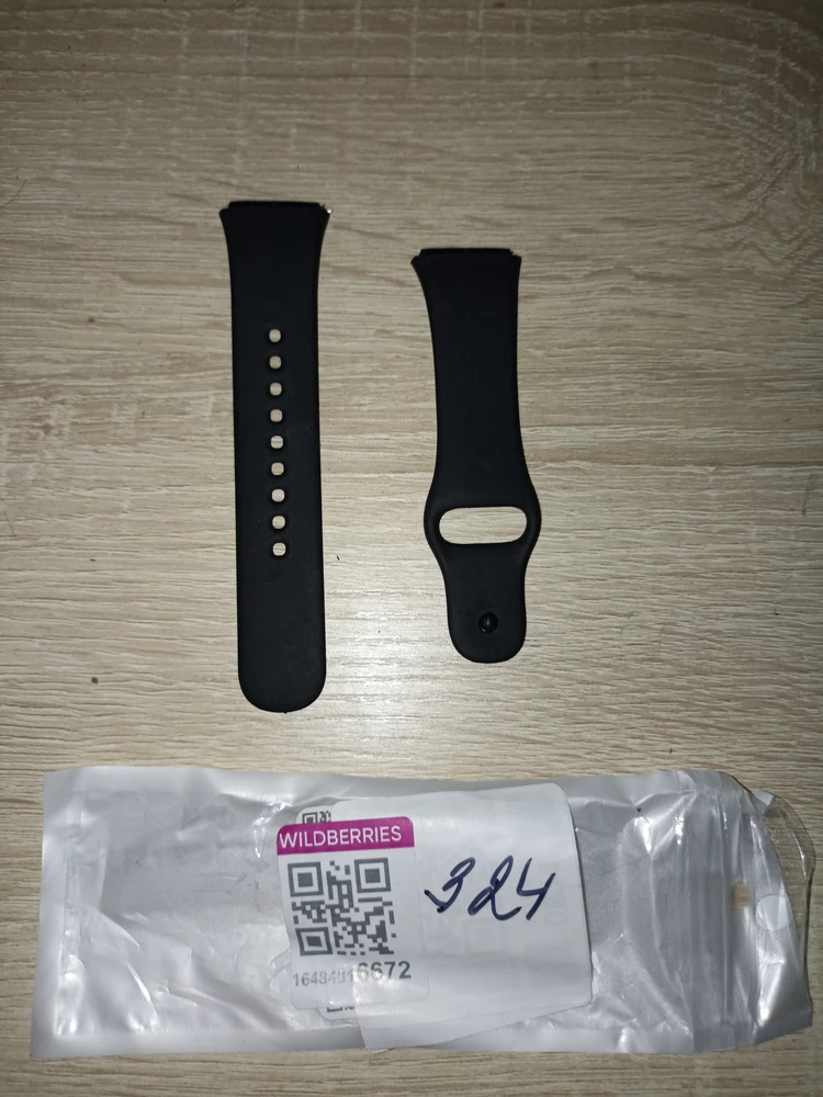 Прислали ремешок вообще не на то устройство (mi band 6). Пришли ремешки, судя по виду на часы от эпл. Верните деньги.