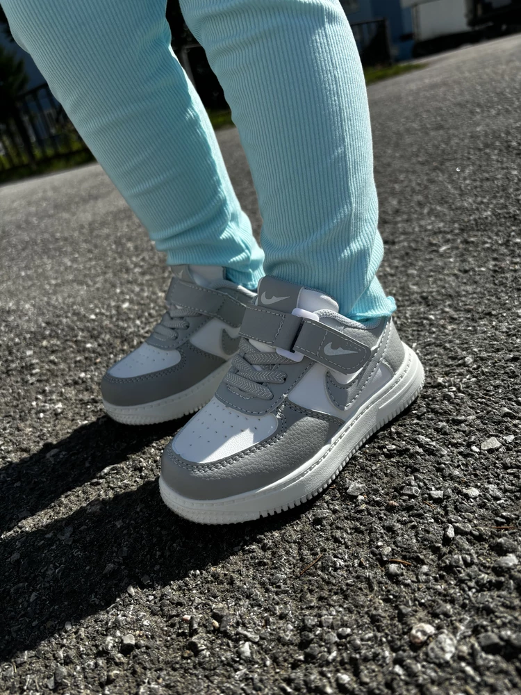 Кроссы огонь🔥
Себе бы такие купила😁