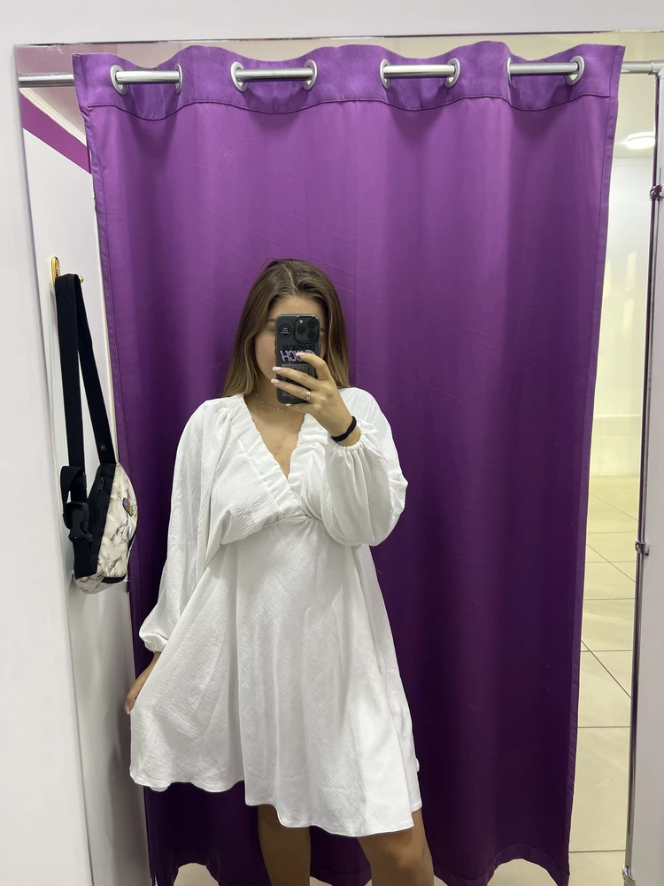 Пришел подмененный товар , перезаказала надеюсь придет ваше платье