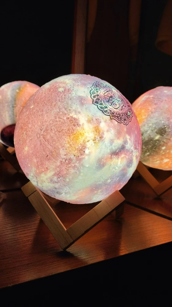 Ассаляму Алейкум! Забрала свою лампу) Альхамдулилля все пришло в рабочем состоянии хорошо упакованно) в подарок положили батарейки👍 дочь очень довольна) ДжазакиЛлаху хайран🌸