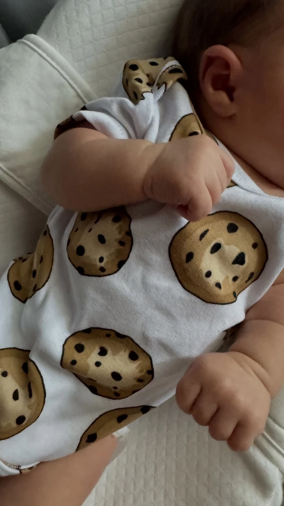 Шикарный боди, печенька довольна 🍪🤎