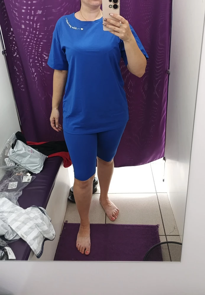 Хороший костюм. Ткань замечательная.