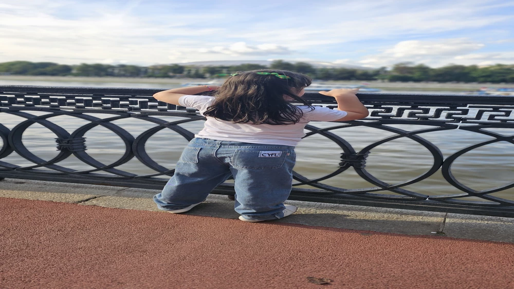 Нам очень понравились джинсы!  Спасибо продавцу!