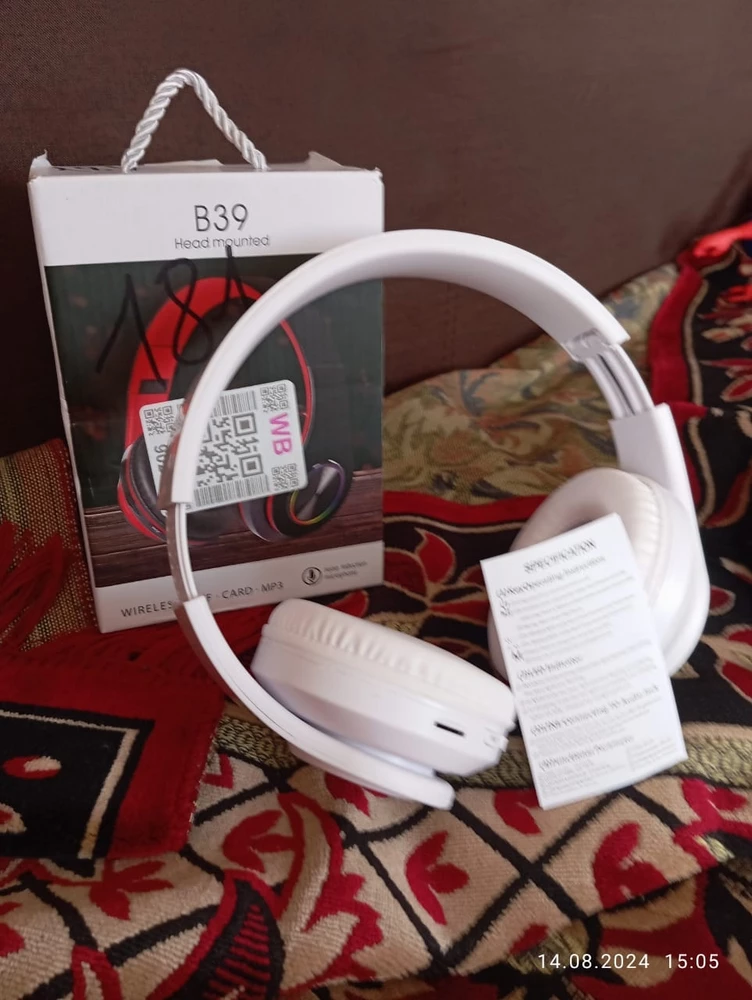 Наушники норм, покупал в подарок, всё понравилось