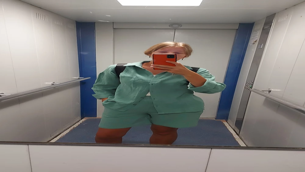 Отличный костюм , цвет приятный,  мягкая ткань , возьму ещё в другом цвете🥰