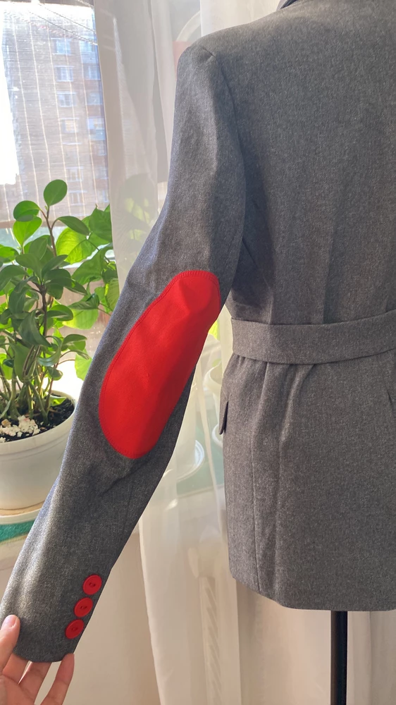 Пиджак классная заказала 42 не подошло  заказала 44