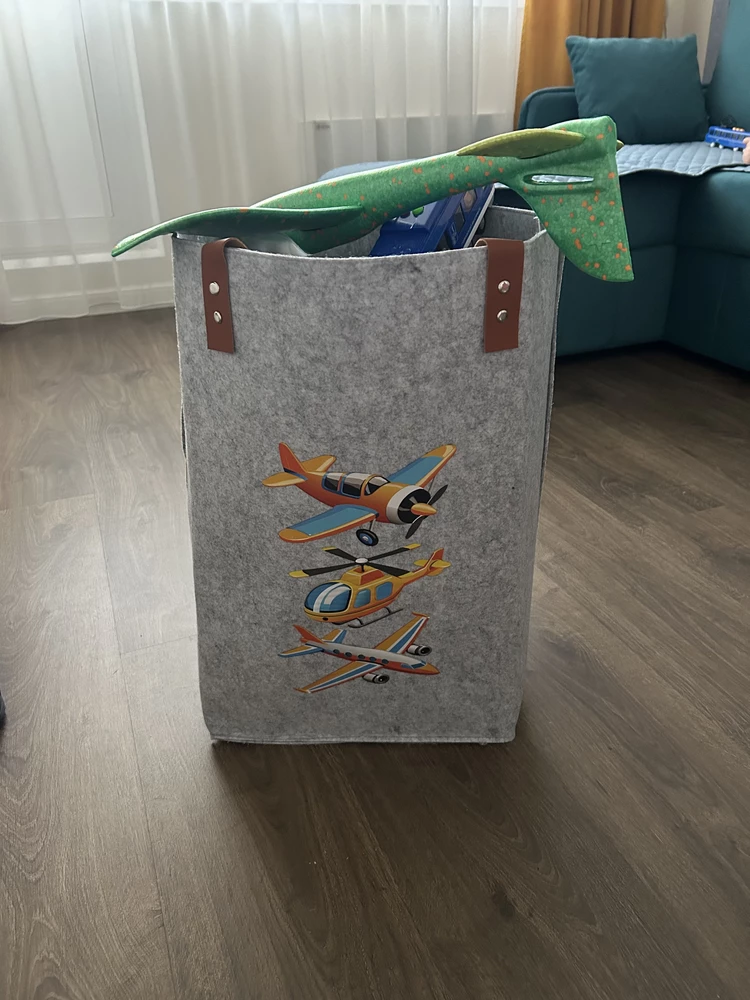 Очень симпатичная и вместительная.