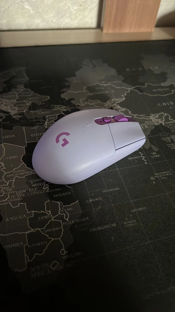 Машка начала глючить,на запрос об возврате отказали,думал изза батарей глючит но нет