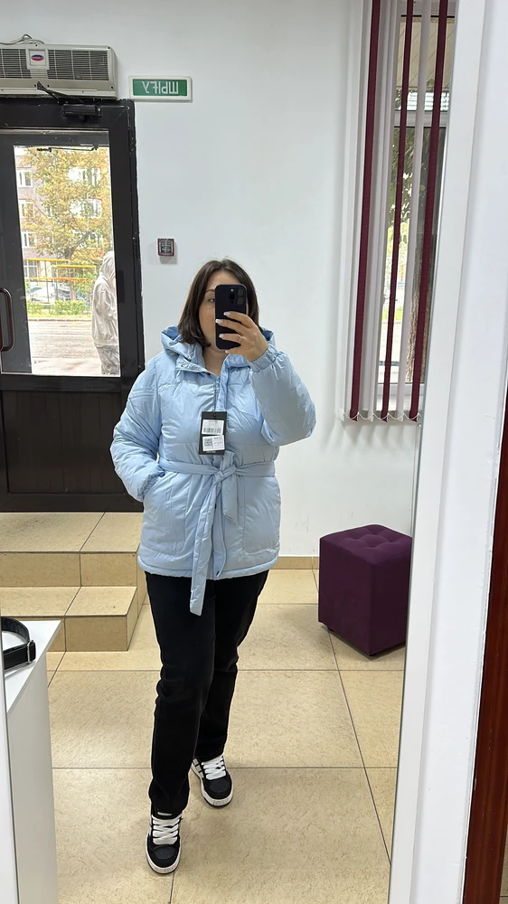 Заказывала 3 на выбор, в эту влюбилась сразу😍Цвет , длина все супер🥰спасибо продавцу🤗