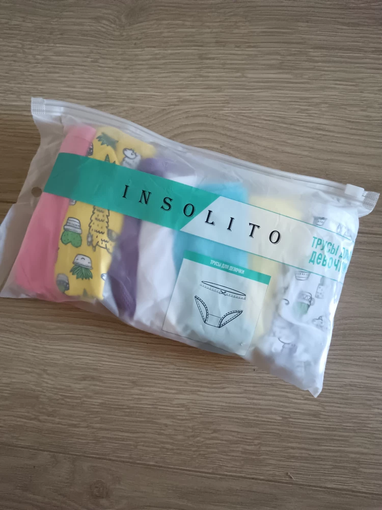 Хорошие трусишки, почитав отзывы заказала на размер больше и не ошиблась. У дочки рост 126 и вес 26 кг, подошёл размер 140-146.