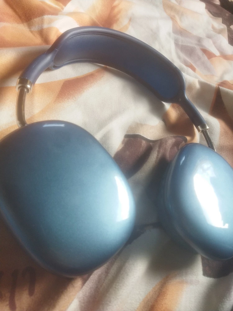 Очень хорошо идут и заряд батареи долго разряжается