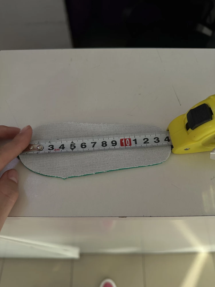 Заказывала 16-16,5 см по стопе . Таблицу посмотрела - все верно
А пришли 14,5 см 😂