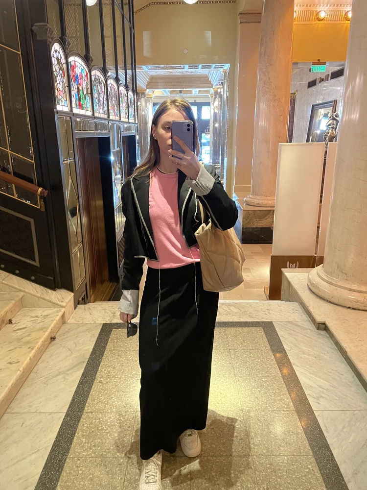 юбка огонь, каждый день в ней, приятный материал