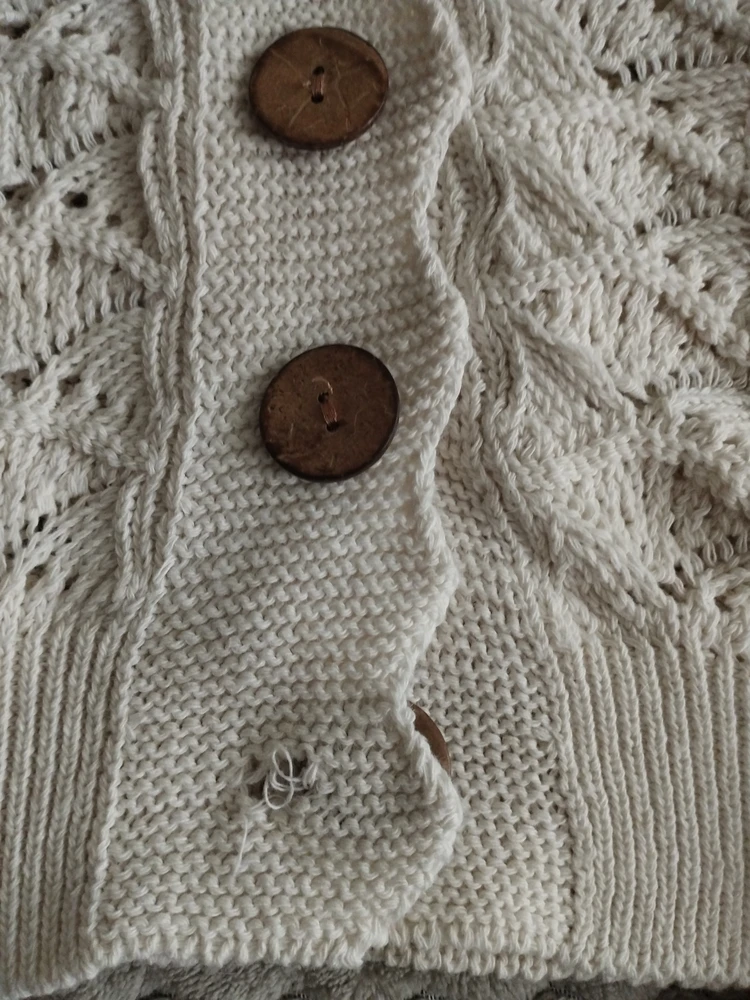 Шикарно смотрится.Но на петле брак.