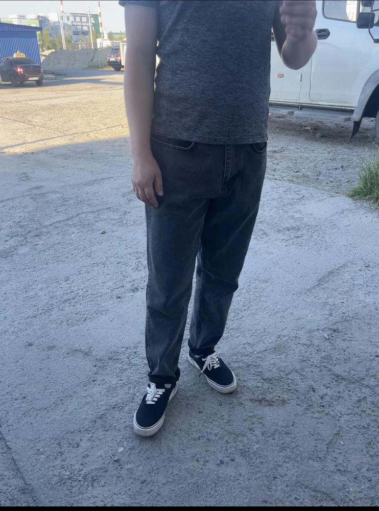 Очень хорошие джинсы, качество на высшем уровне, по фигуре село как надо 👍👍👍восторг