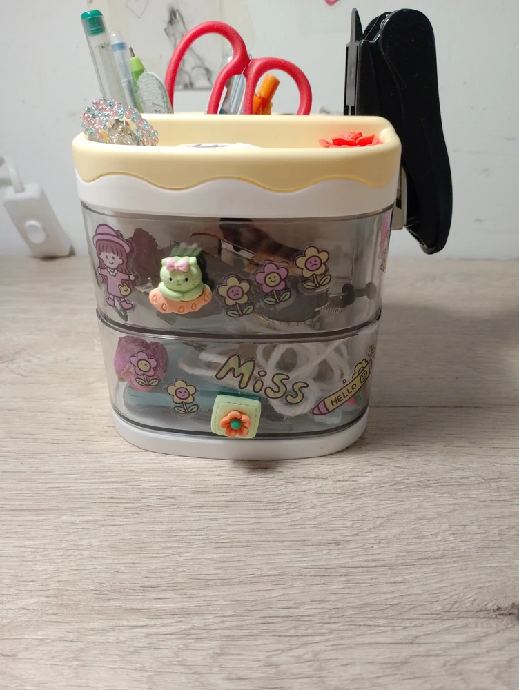 Шикарно ,не похнет , наклейки зачёт,