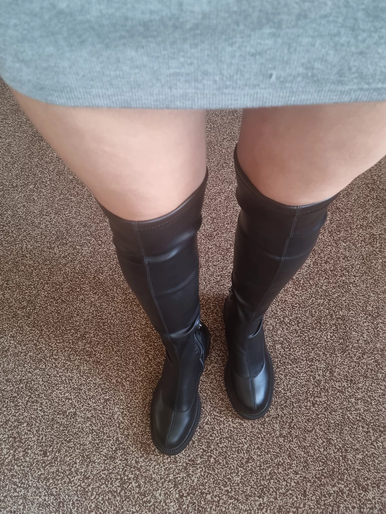 Супер)))размер подошел четко,по ноге сели тоже отлично)))🤩