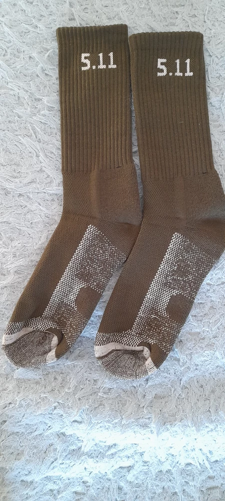 На мой 42-43 хоршо сидят