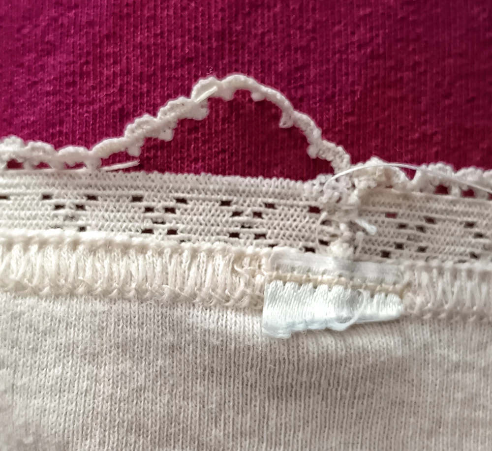 Качество перевешивает недочёты.