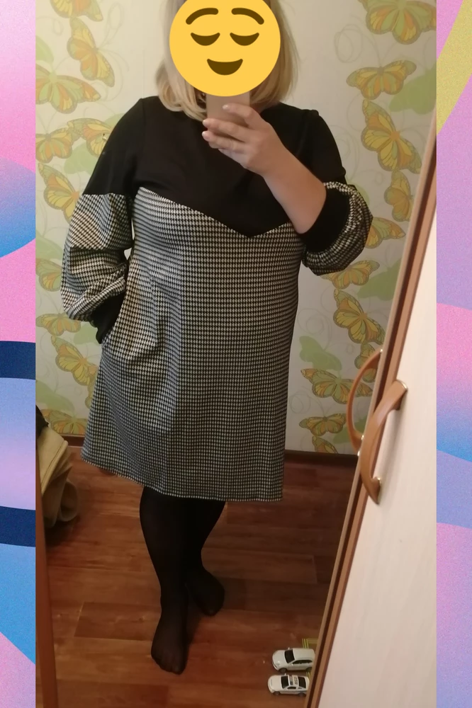 Классное стильное платье, плотное