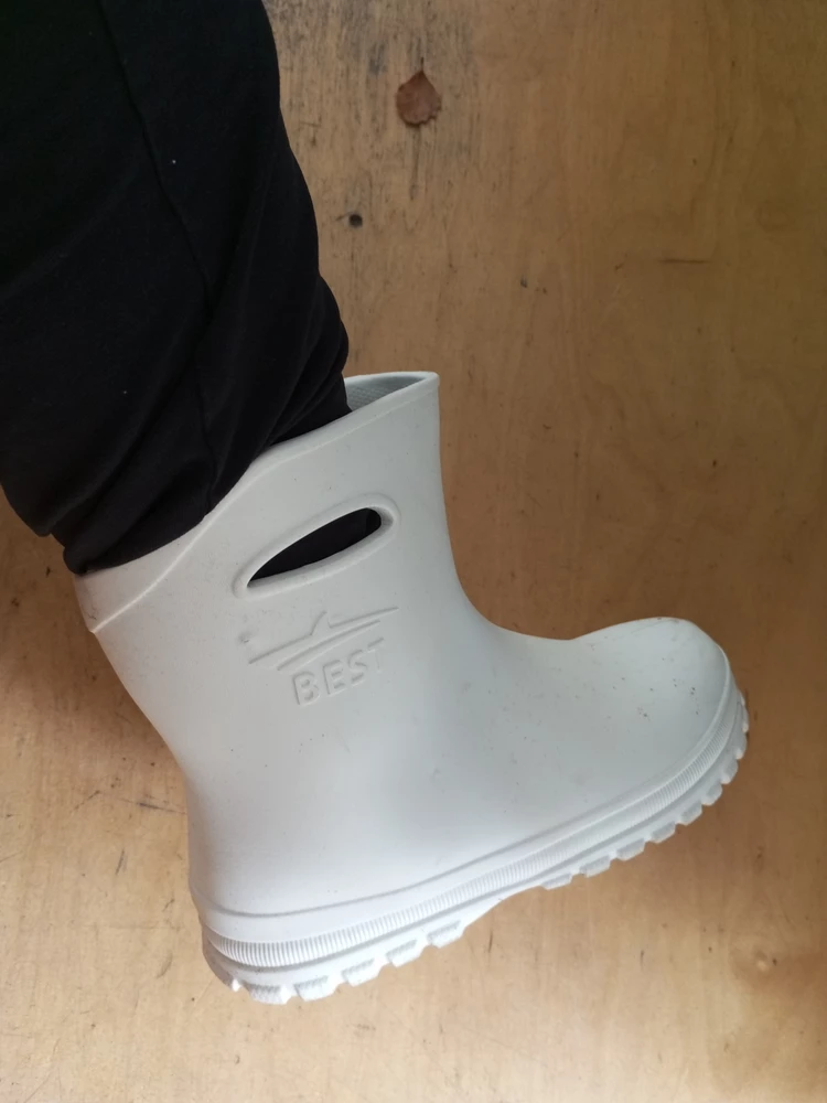 Лелгкие, удобные, огонь) и очень аккуратные. Рекомендую однозначно 👍