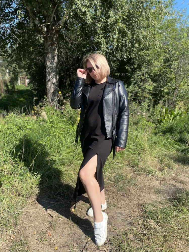 Классное платье! Мне очень понравилось🥰 Спасибо 🫶
