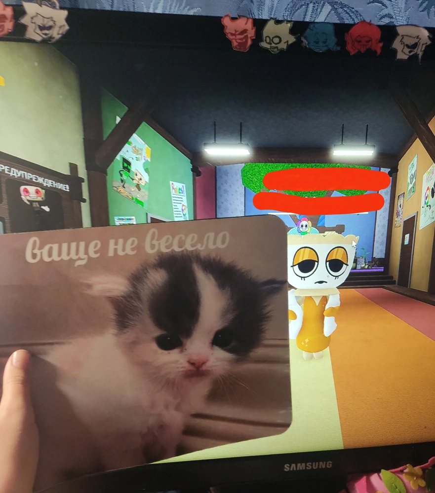 Коврик чудесный! На ощупь очень приятный, и пришел целый. Тиган одобряет