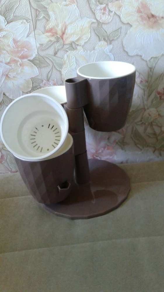 Заказала арт 218490832 для трикотажа.Упаковка была не всрыта,но иглы пришли какие-то левые! на фото сайта один вид- пришел другой вид упаковки.Про подарочек вообще молчу-его Нет!(где он?) иглы не тестировала- не хочу нарушать упаковку! Если иглы такие же,почему упаковка другая? в описании нет никаких предупреждений!Короче бардак у продавца! ставлю одну звезду.