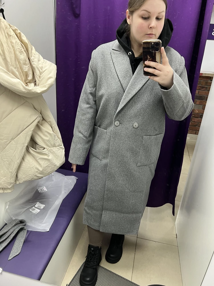 Брала 58, но оказался большим, плечи уехали, но само пальто отлисное! Перезакажу на размер меньше 🩵