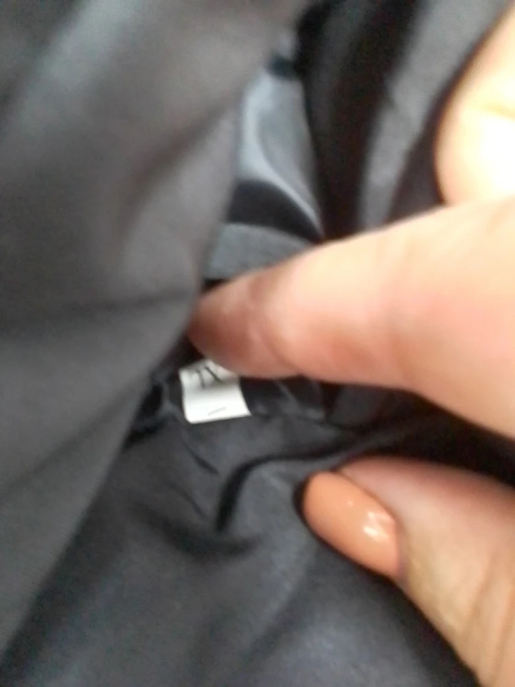 Заказывала 2XL,пришло просто XL.  Примерки не случилось!