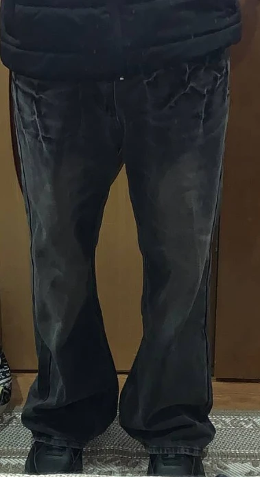 За свою цену (брал за 2300) вполне нормально
Рост/Вес - 175/65, сидит неплохо