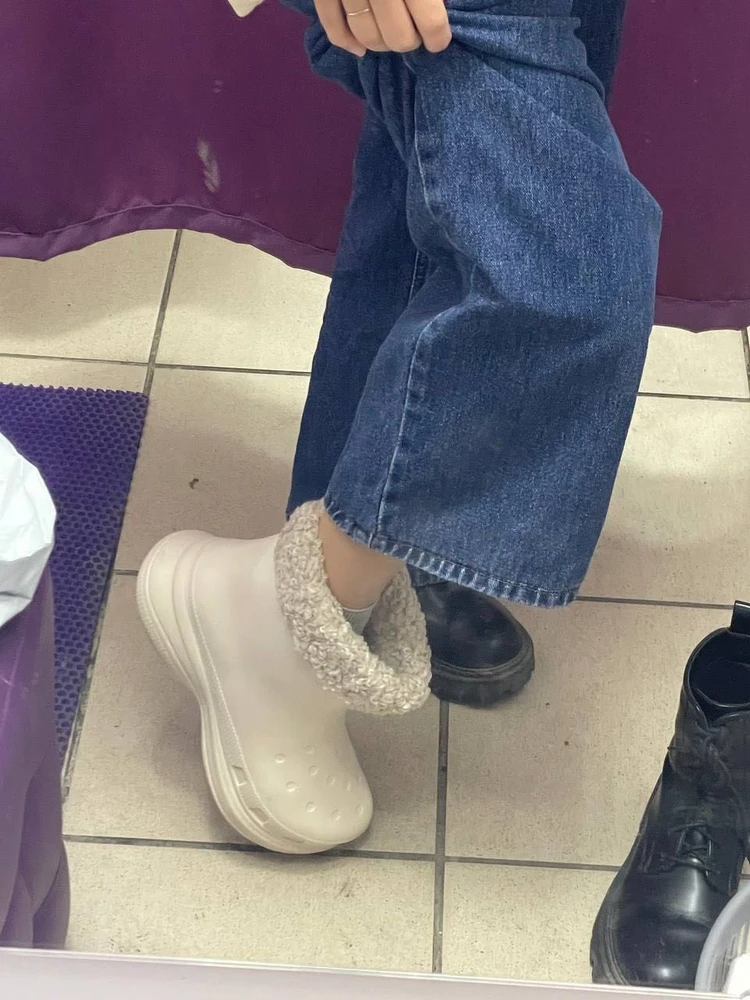 На мой 37 взяла 39 и не прогадала, брала с запасом для теплого носка