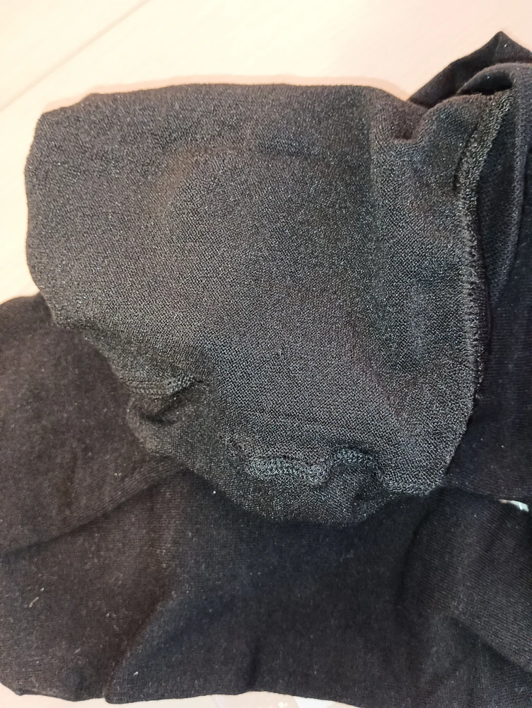 Внутри колготки полностью синтетические