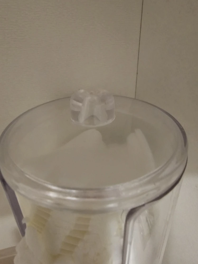 Качество так себе,  на фото выглядит лучше.