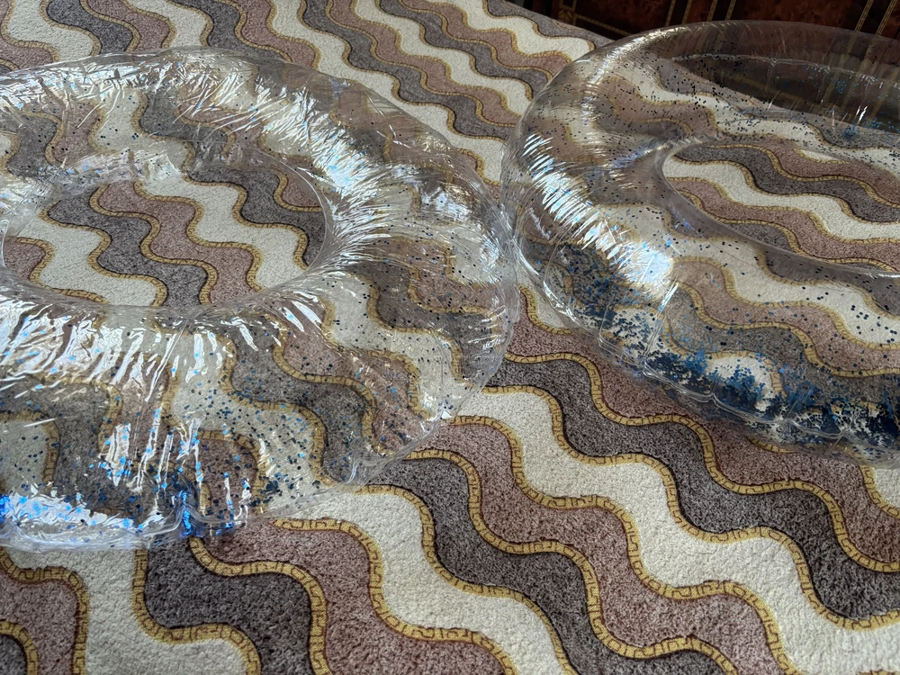 Прислали один бракованный круг !!!