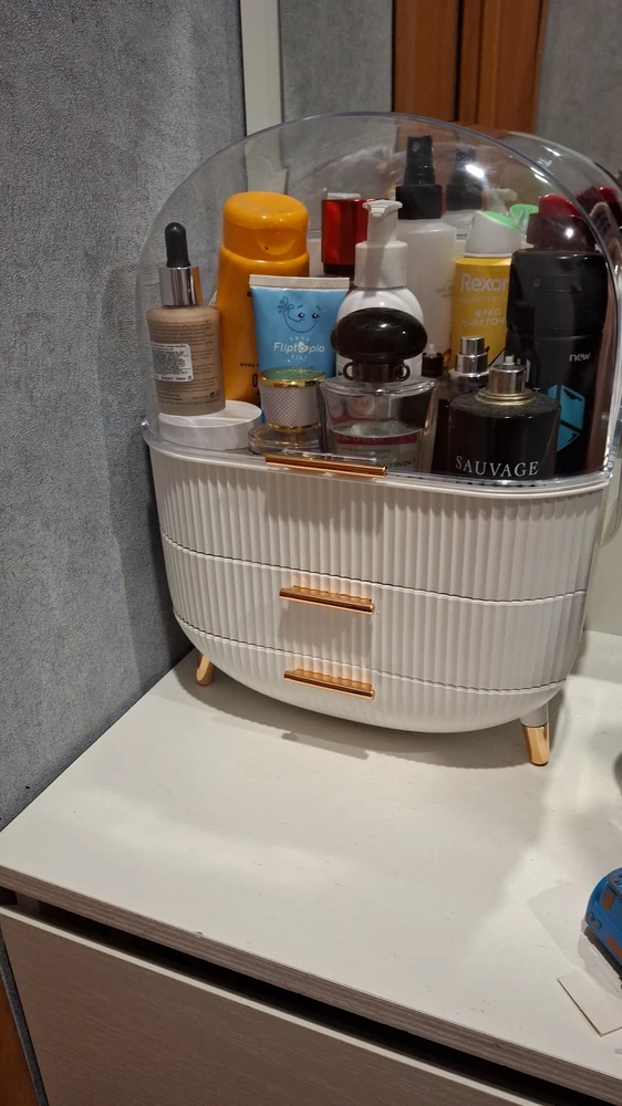 Очень красивая. Я рада