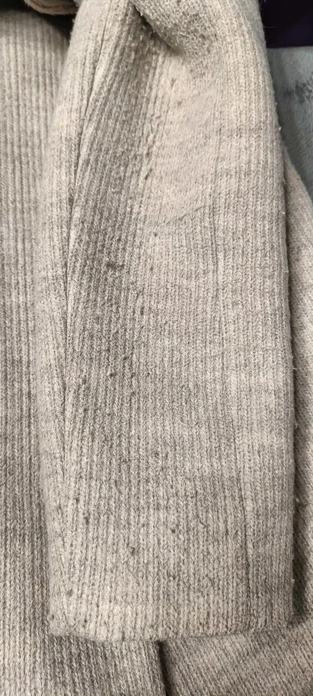 Я в восторге,моментально удаляет катышки на пальто 👍